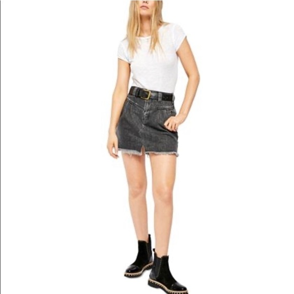 Free People Side car mini cotton denim skirt with raw hem.  NWT. - Picture 3 of 8